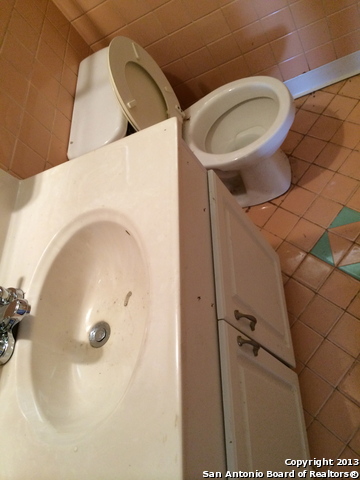 Image 14 of 16 For 2139 Babs Dr