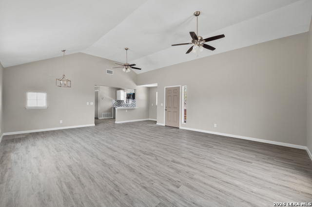 Image 30 of 44 For 113 Crestline