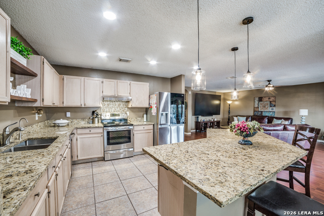 Image 12 of 24 For 8122 Brisbane