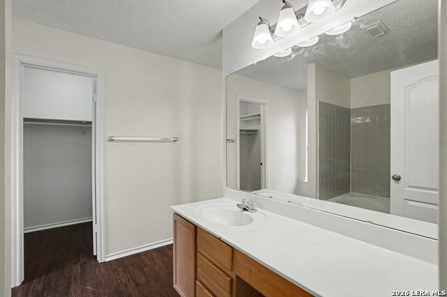 Image 14 of 27 For 8011 Cherry Glade