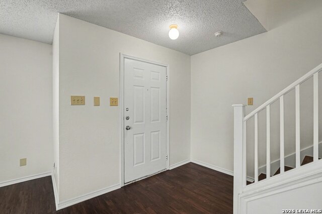 Image 2 of 27 For 8011 Cherry Glade