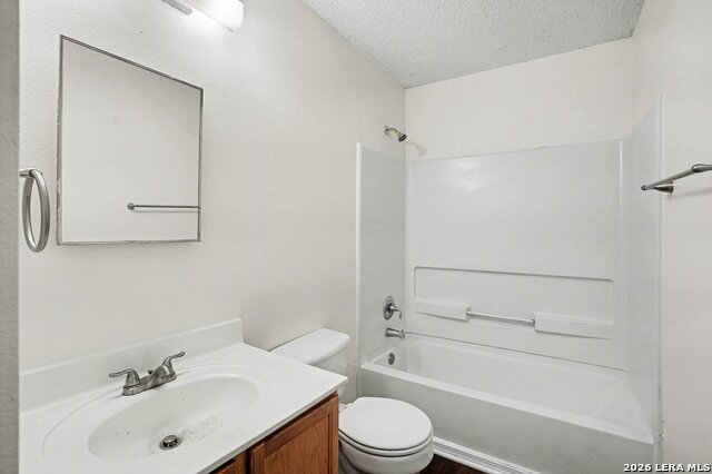 Image 20 of 27 For 8011 Cherry Glade