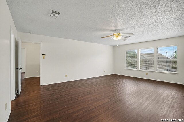 Image 23 of 27 For 8011 Cherry Glade