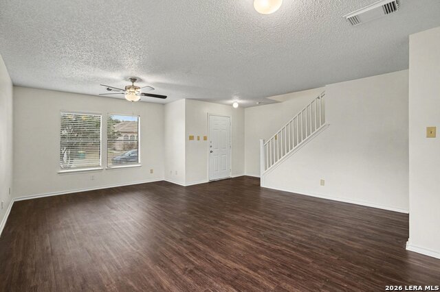 Image 3 of 27 For 8011 Cherry Glade