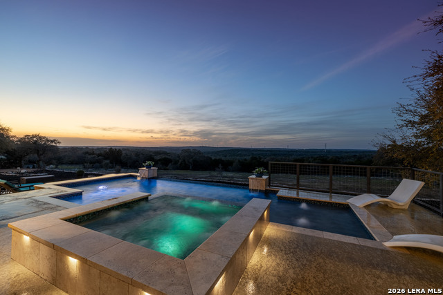 Image 47 of 50 For 526 Cantera  