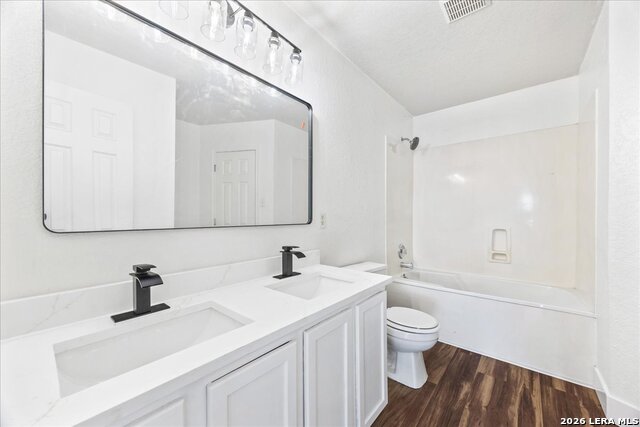 Image 16 of 38 For 6718 Loma Vino