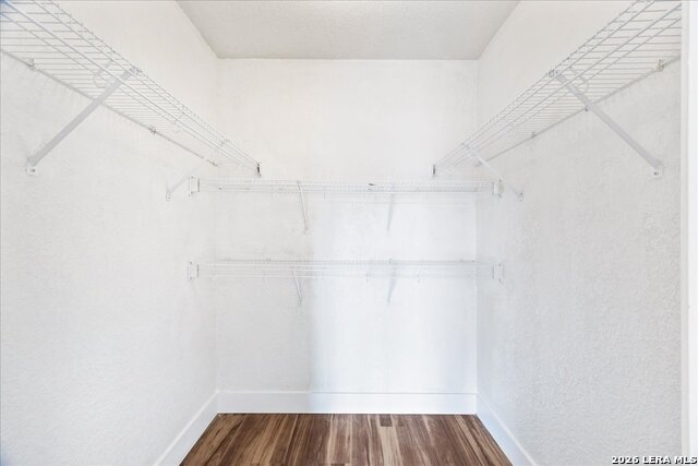 Image 17 of 38 For 6718 Loma Vino