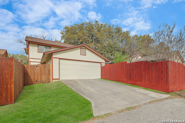 Image 28 of 32 For 14118 Sage Trail