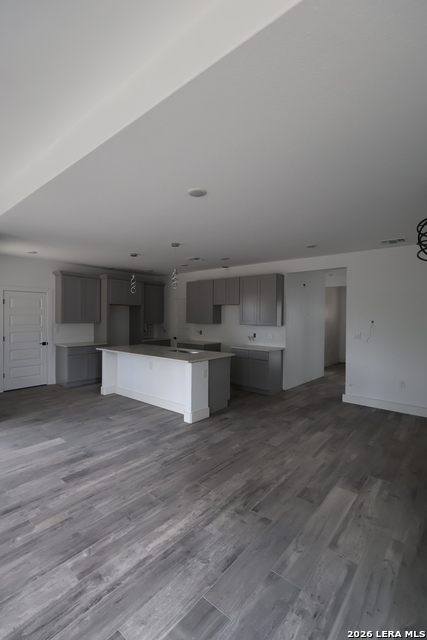 Image 7 of 7 For 2647 Western Skies