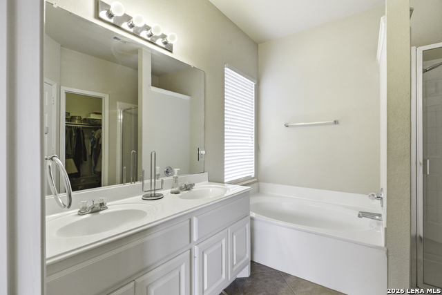 Image 13 of 28 For 22130 Prospect Hl