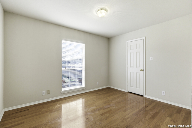 Image 17 of 28 For 22130 Prospect Hl