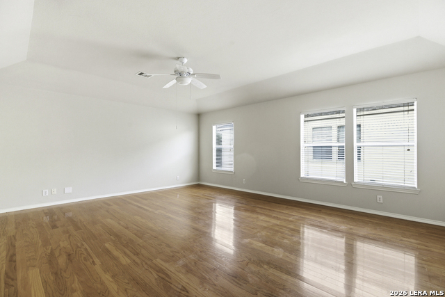 Image 21 of 28 For 22130 Prospect Hl