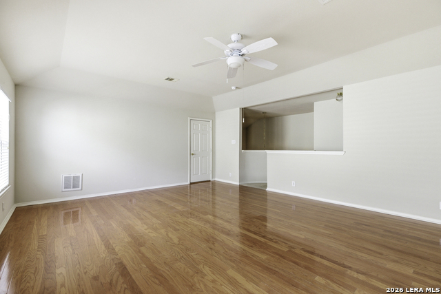 Image 22 of 28 For 22130 Prospect Hl