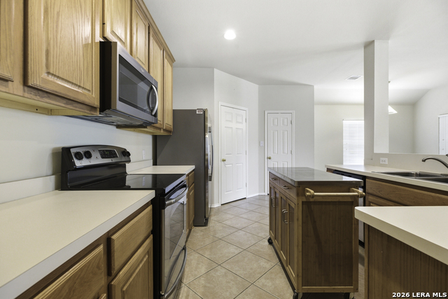 Image 6 of 28 For 22130 Prospect Hl