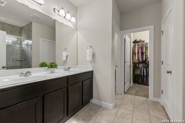 Image 18 of 34 For 6211 Fox Peak Dr