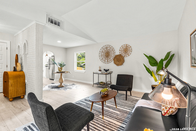 Image 4 of 21 For 10322 Tioga  