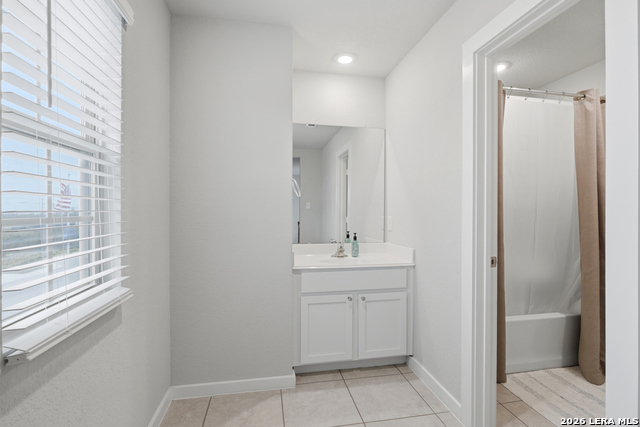 Image 25 of 30 For 827 Laurel  