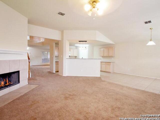 Image 18 of 39 For 7326 Tamburo