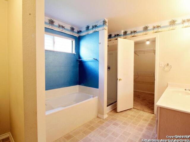 Image 25 of 39 For 7326 Tamburo