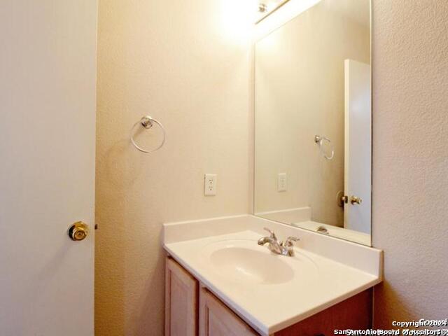 Image 38 of 39 For 7326 Tamburo