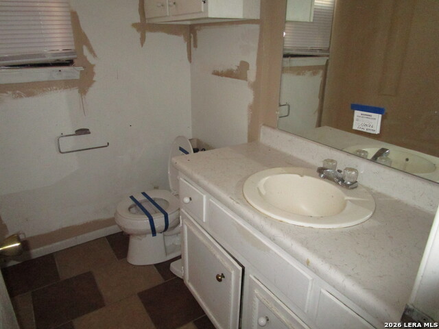 Image 12 of 14 For 4614 Cambray