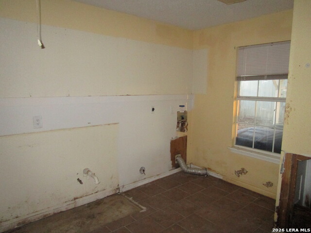 Image 14 of 14 For 4614 Cambray