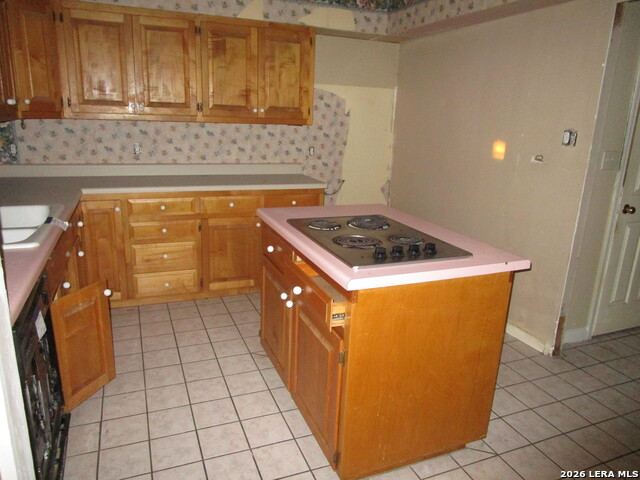 Image 4 of 14 For 4614 Cambray