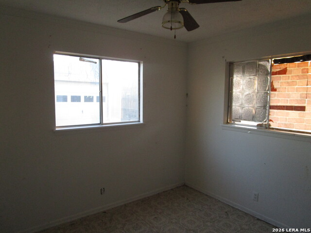 Image 5 of 14 For 4614 Cambray