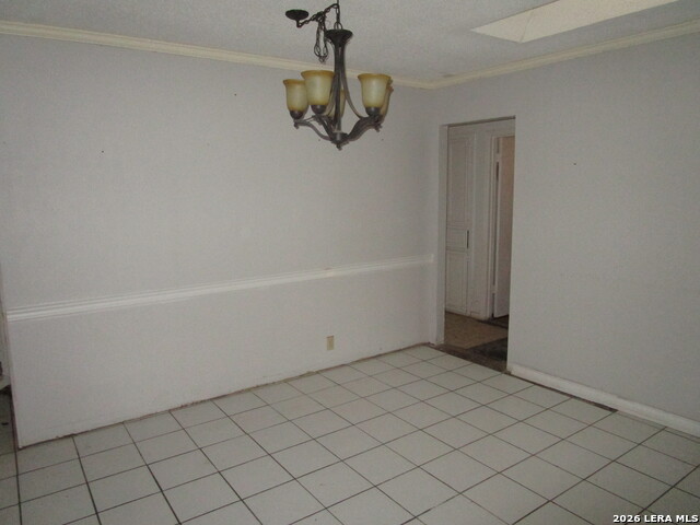 Image 7 of 14 For 4614 Cambray