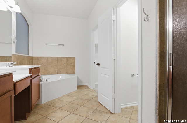 Image 14 of 38 For 509 Brook Shadow