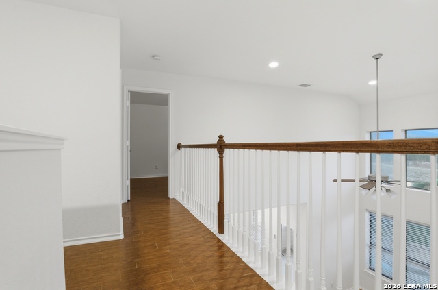 Image 21 of 38 For 509 Brook Shadow