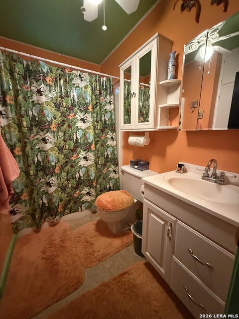 Image 14 of 25 For 809 Lookout  