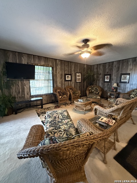 Image 9 of 25 For 809 Lookout  