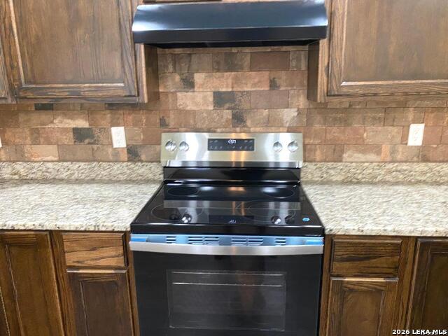 Image 19 of 30 For 723 S San Bernardo Ave