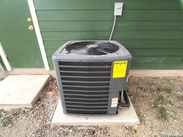 Image 20 of 30 For 723 S San Bernardo Ave