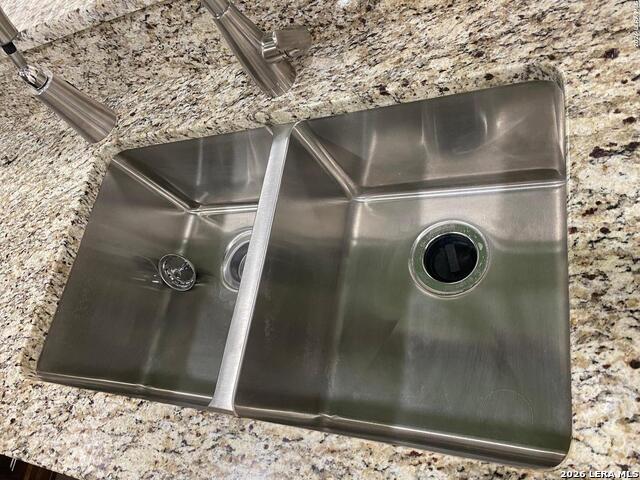 Image 21 of 30 For 723 S San Bernardo Ave