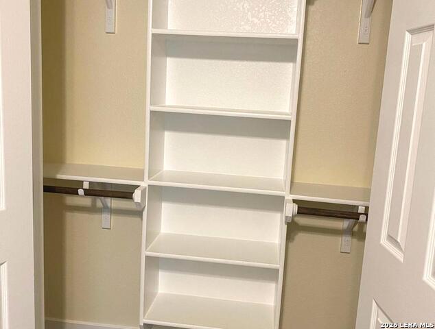 Image 23 of 30 For 723 S San Bernardo Ave