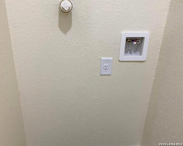 Image 24 of 30 For 723 S San Bernardo Ave