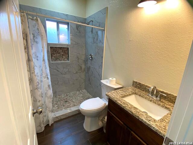 Image 29 of 30 For 723 S San Bernardo Ave