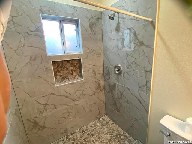 Image 30 of 30 For 723 S San Bernardo Ave