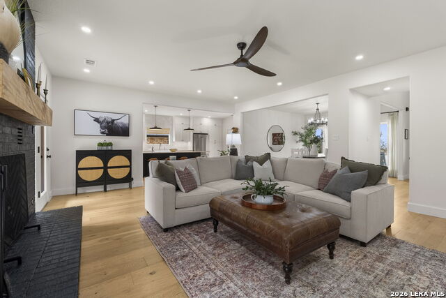 Listing photo id 9 for 1130 Stoney Ridge Rd