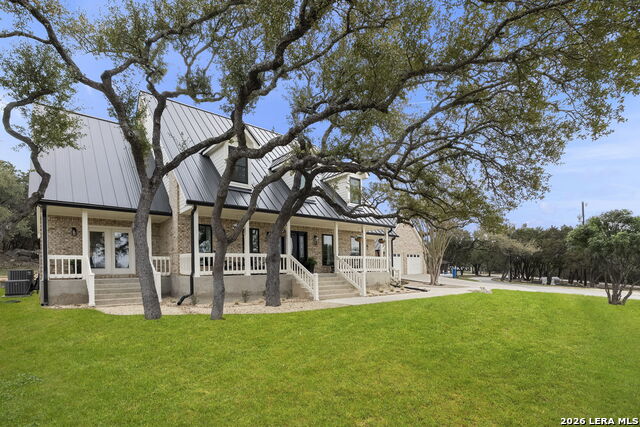 Listing photo id 3 for 1130 Stoney Ridge Rd