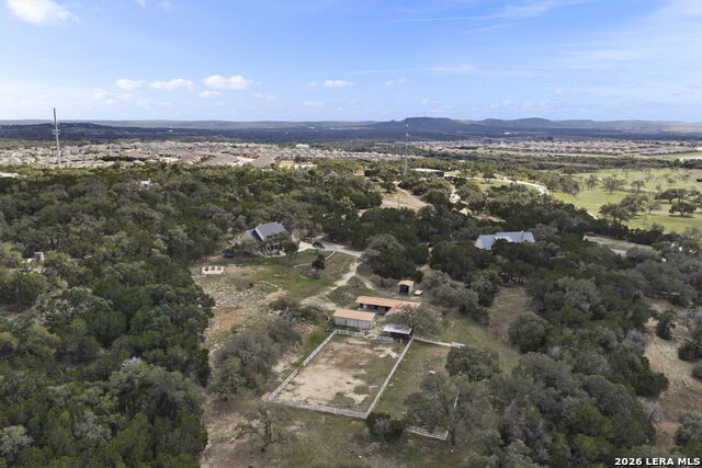 Listing photo id 65 for 1130 Stoney Ridge Rd