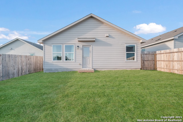 Image 21 of 25 For 7214 Lavaca Bluff