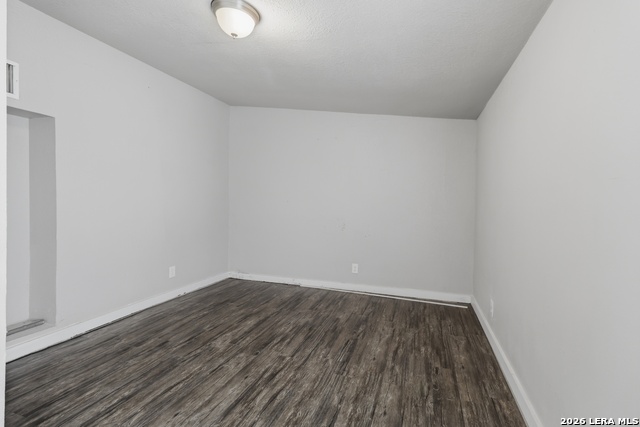 Image 15 of 25 For 477 Bandera  