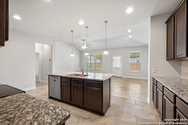 Image 16 of 50 For 3613 Black Cloud Dr