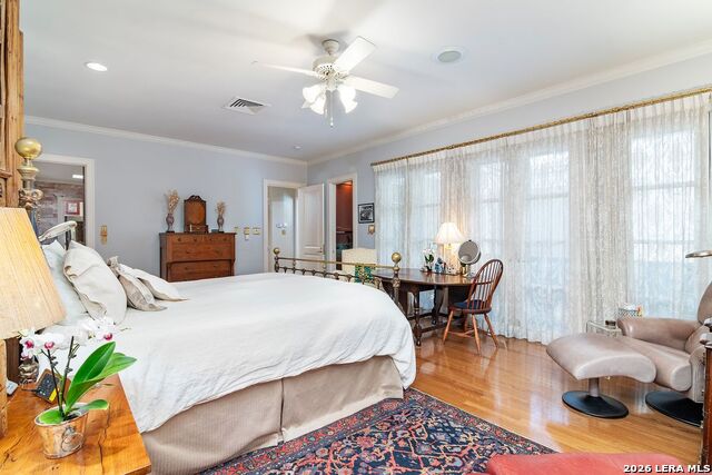 Listing photo id 20 for 122 Chester  Apt 2