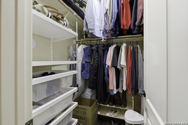 Image 17 of 28 For 3614 Oaklyn Pass