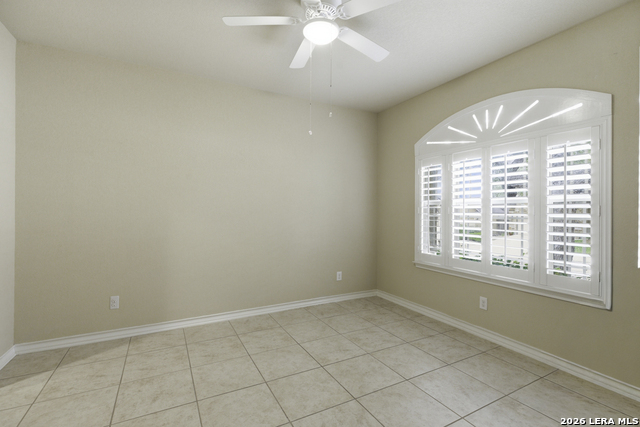 Image 23 of 28 For 3614 Oaklyn Pass