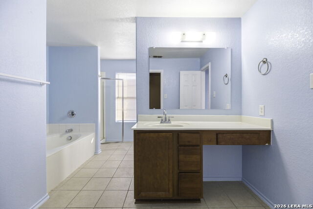 Image 18 of 26 For 10018 Fisherman Pier